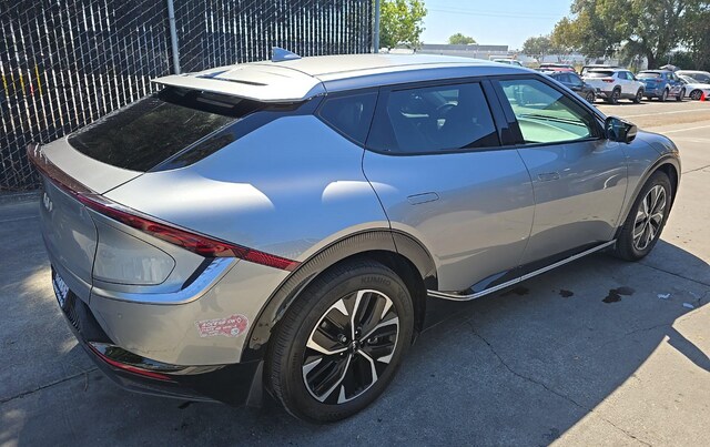 2023 Kia EV6 Wind SUV