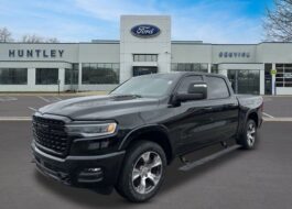 2025 Ram 1500 Limited Truck Crew Cab