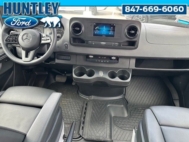 2024 Mercedes-Benz Sprinter 2500 Crew 170 WB Van