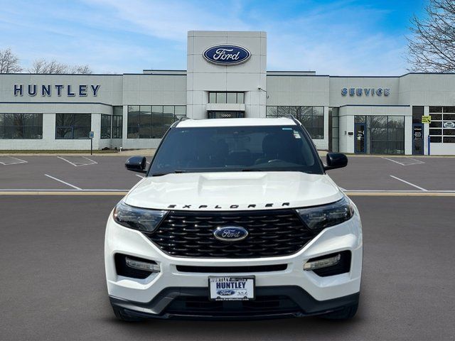 2023 Ford Explorer ST-Line SUV