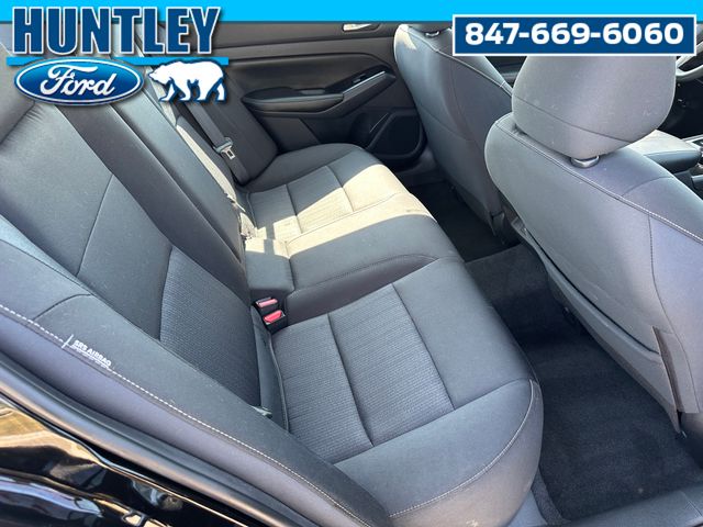 2022 Nissan Altima 2.5 SV Sedan