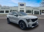 2025 Kia Sorento S SUV