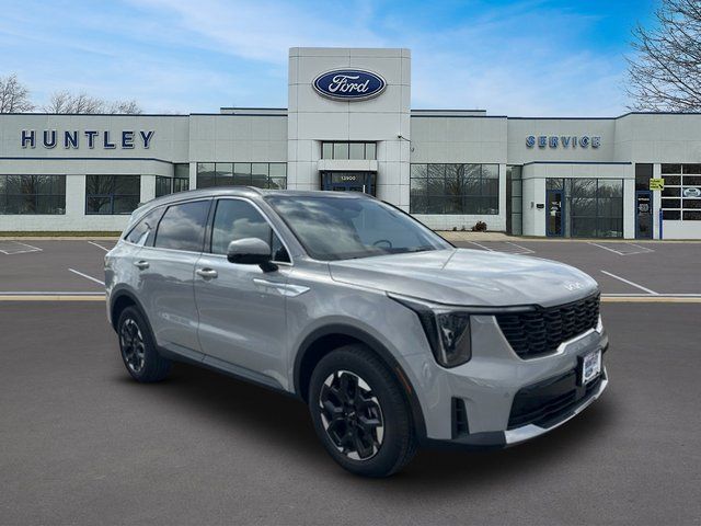 2025 Kia Sorento S SUV
