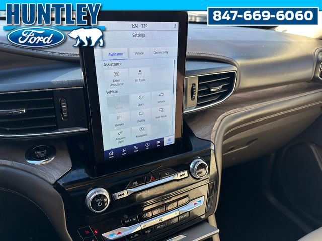 2022 Ford Explorer Platinum SUV