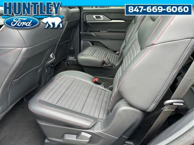 2025 Ford Explorer ST-Line SUV