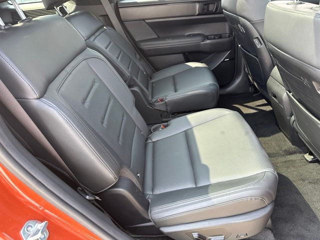 2024 Hyundai Santa Fe Hybrid Calligraphy SUV