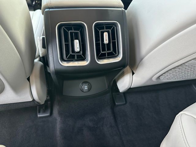 2025 Kia Sorento Plug-In Hybrid EX SUV