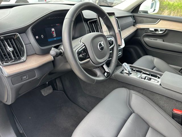 2025 Volvo XC90 B6 Plus 7-Seater SUV