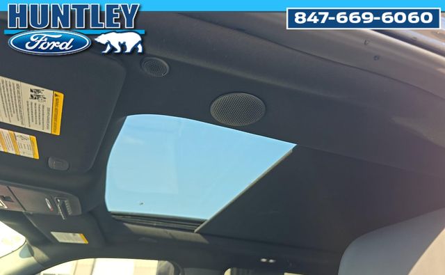 2025 Ford F-150 Raptor Truck SuperCrew Cab