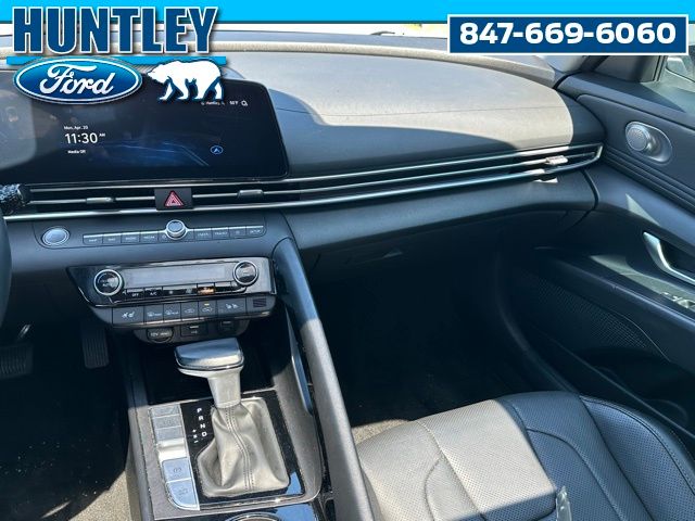 2023 Hyundai Elantra HEV Limited Sedan