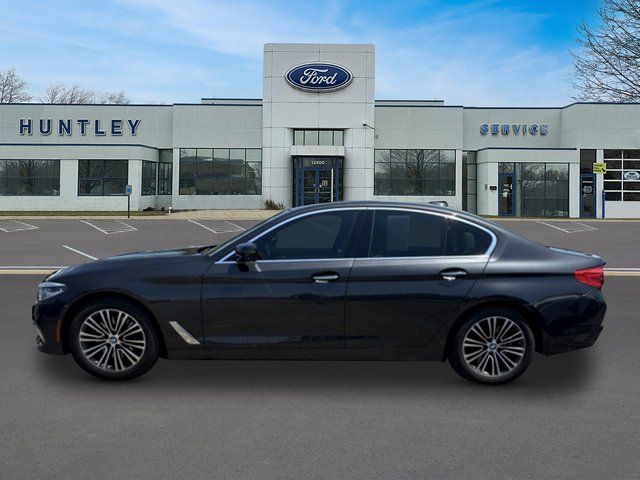 2017 BMW 540i 540i xDrive Sedan