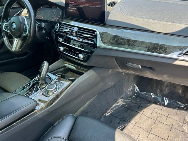 2022 BMW M550i M550i xDrive Sedan