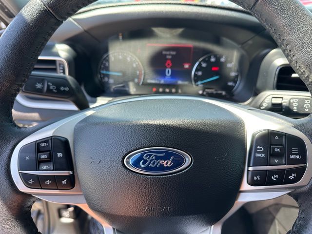 2024 Ford Explorer XLT SUV