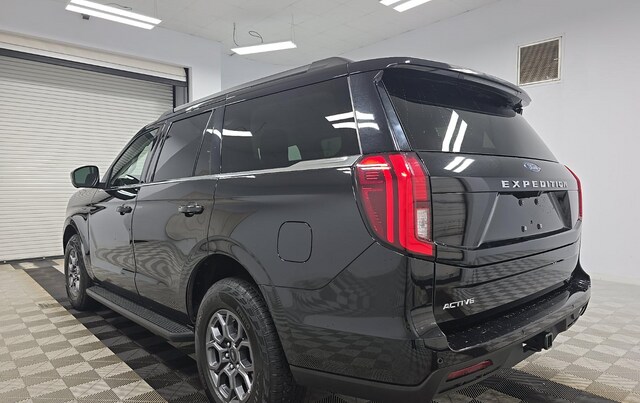 2025 Ford Expedition Active SUV