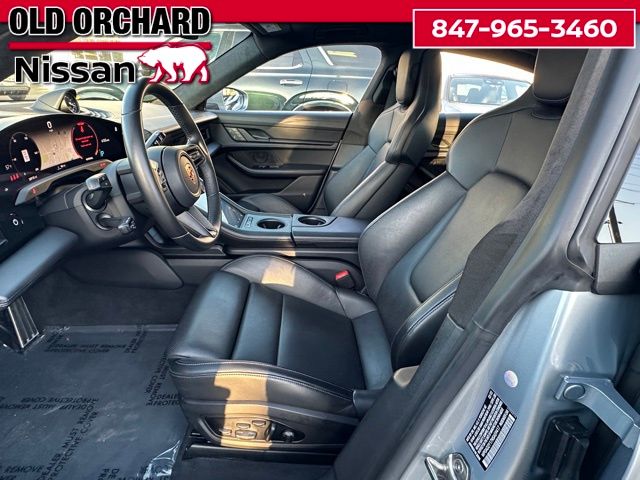 2022 Porsche Taycan GTS Sedan