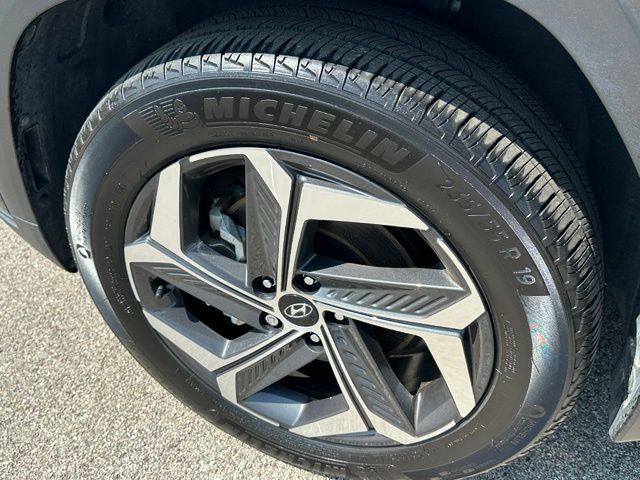2024 Hyundai Tucson Hybrid Limited SUV