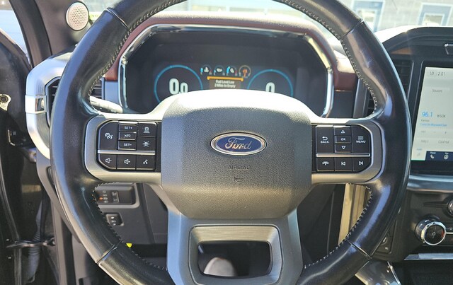 2022 Ford F-150 Lariat Truck SuperCrew Cab