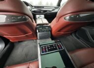 2021 Audi S8 4.0T Sedan