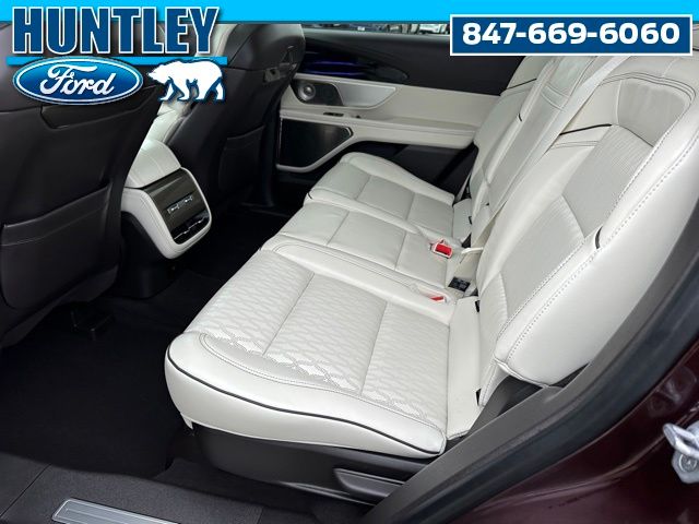 2025 Lincoln Nautilus Black Label SUV