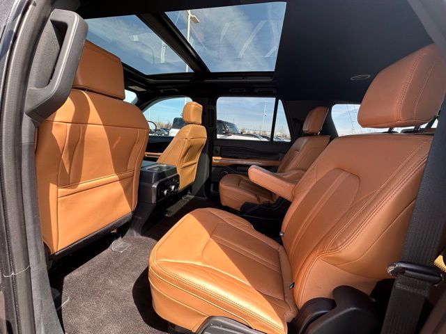 2022 Ford Expedition Max Platinum SUV