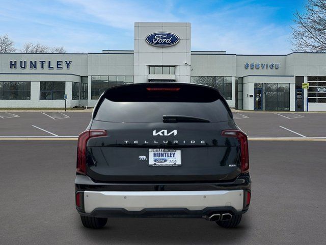 2023 Kia Telluride S SUV