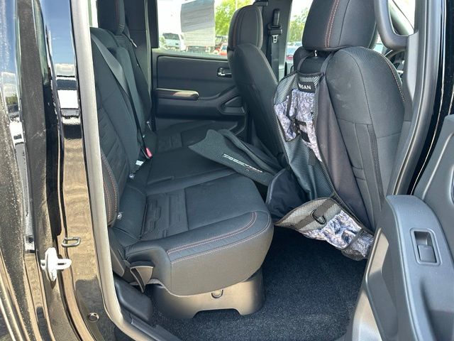 2025 Nissan Frontier PRO-4X Truck Crew Cab