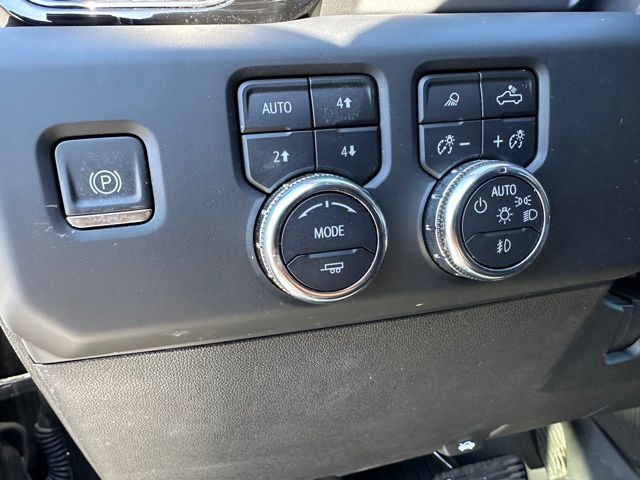 2024 GMC Sierra 2500 HD AT4 Truck Crew Cab