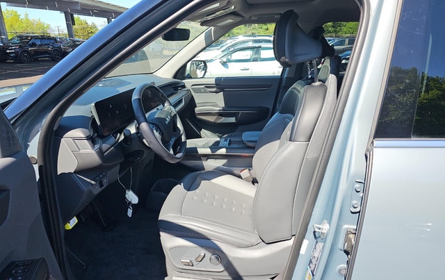 2024 Kia EV9 Wind SUV