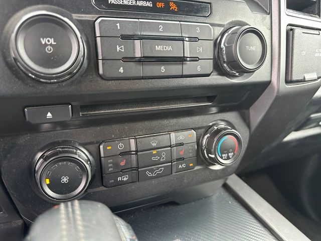 2018 Ford F-150 XLT Truck SuperCrew Cab