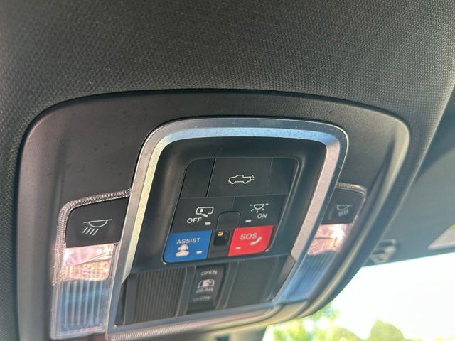 2022 Ram 1500 Limited Truck Crew Cab
