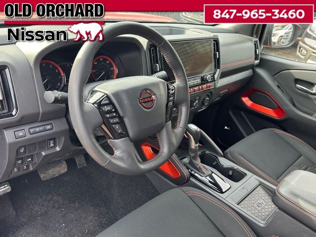 2025 Nissan Frontier PRO-4X Truck Crew Cab