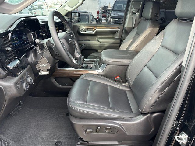 2024 Chevrolet Silverado 1500 RST Truck Crew Cab