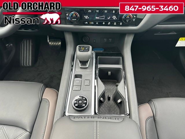 2026 Nissan Pathfinder Platinum SUV