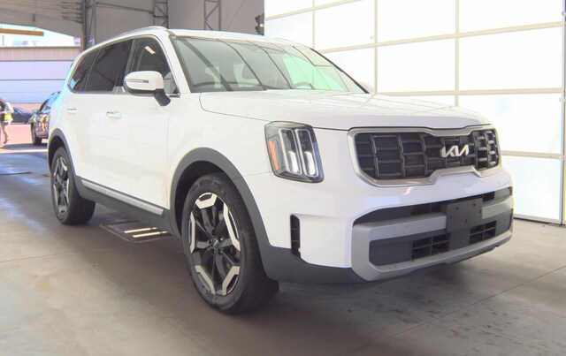 2023 Kia Telluride S SUV