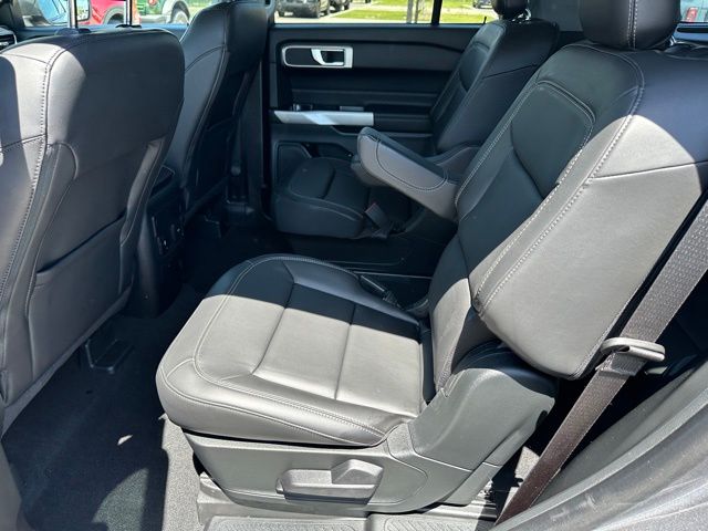2024 Ford Explorer XLT SUV