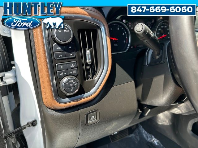 2022 Chevrolet Silverado 3500 HD High Country Truck Crew Cab