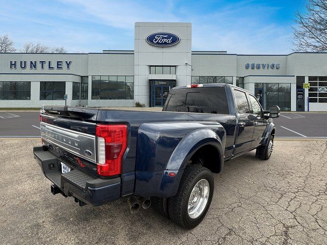2019 Ford F-450 Platinum Truck Crew Cab