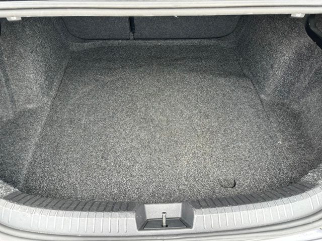 2024 Volkswagen Jetta 1.5T SE Sedan