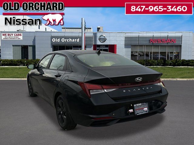 2023 Hyundai Elantra SEL Sedan