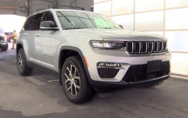 2023 Jeep Grand Cherokee Limited SUV