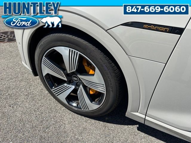 2022 Audi e-tron Premium Plus SUV