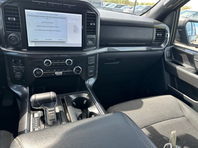 2023 Ford F-150 XLT Truck SuperCrew Cab