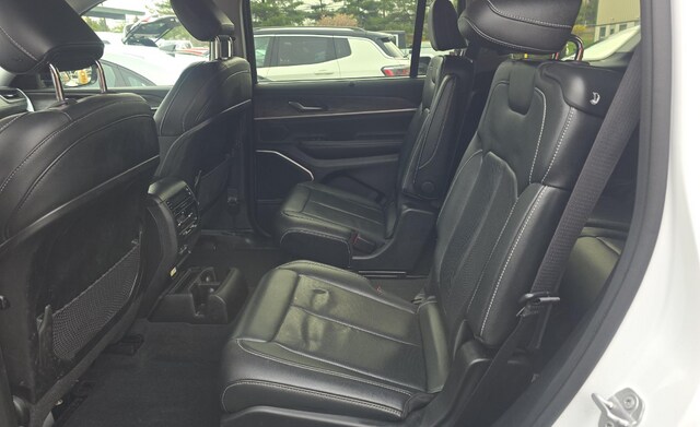 2023 Jeep Grand Cherokee Limited SUV