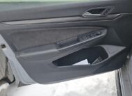 2023 Volkswagen Golf GTI 2.0T SE Hatchback