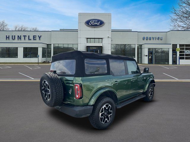 2023 Ford Bronco Outer Banks SUV