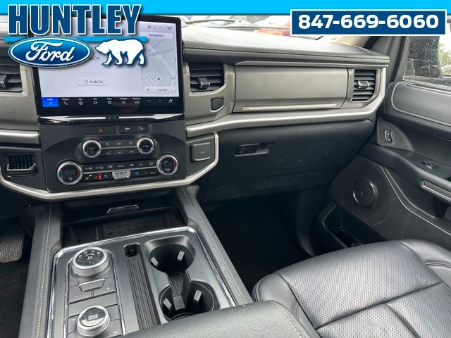 2023 Ford Expedition XLT SUV