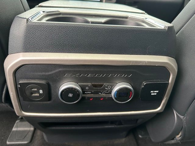 2022 Ford Expedition Limited SUV