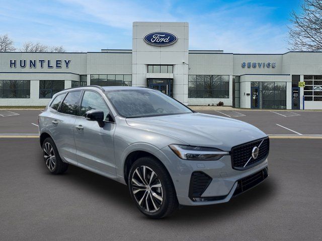 2025 Volvo XC60 B5 Plus SUV