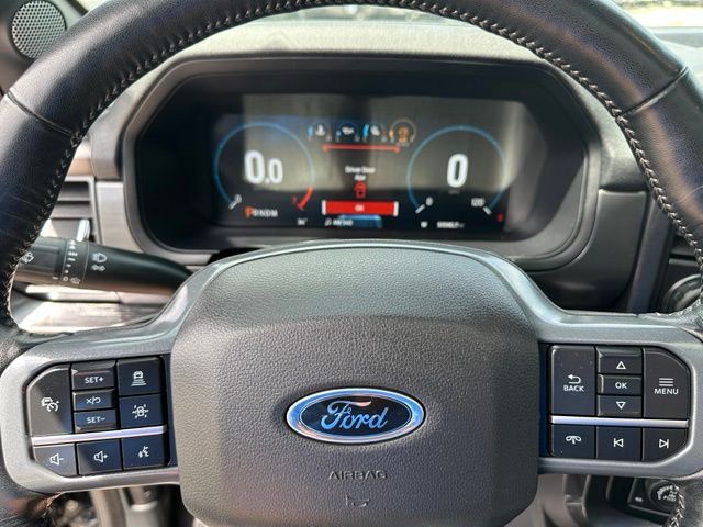 2023 Ford F-150 Lariat Truck SuperCrew Cab