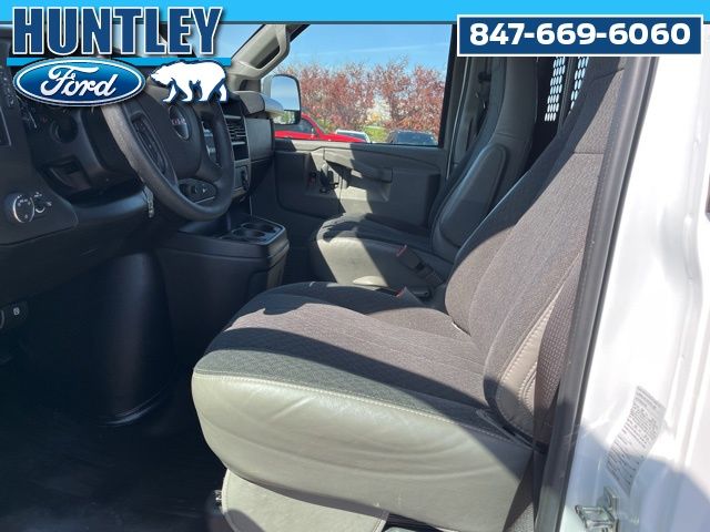 2024 GMC Savana 2500 Work Van Van Cargo Van